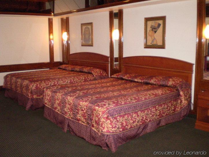 Americas Best Value Inn & Suites Los Angeles Downtown Sw Room photo